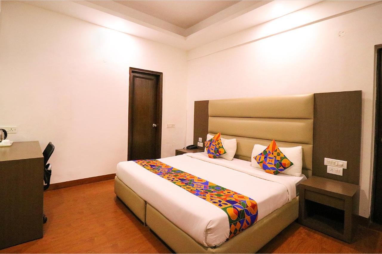 Hotel Bel Morris New Delhi Exterior foto