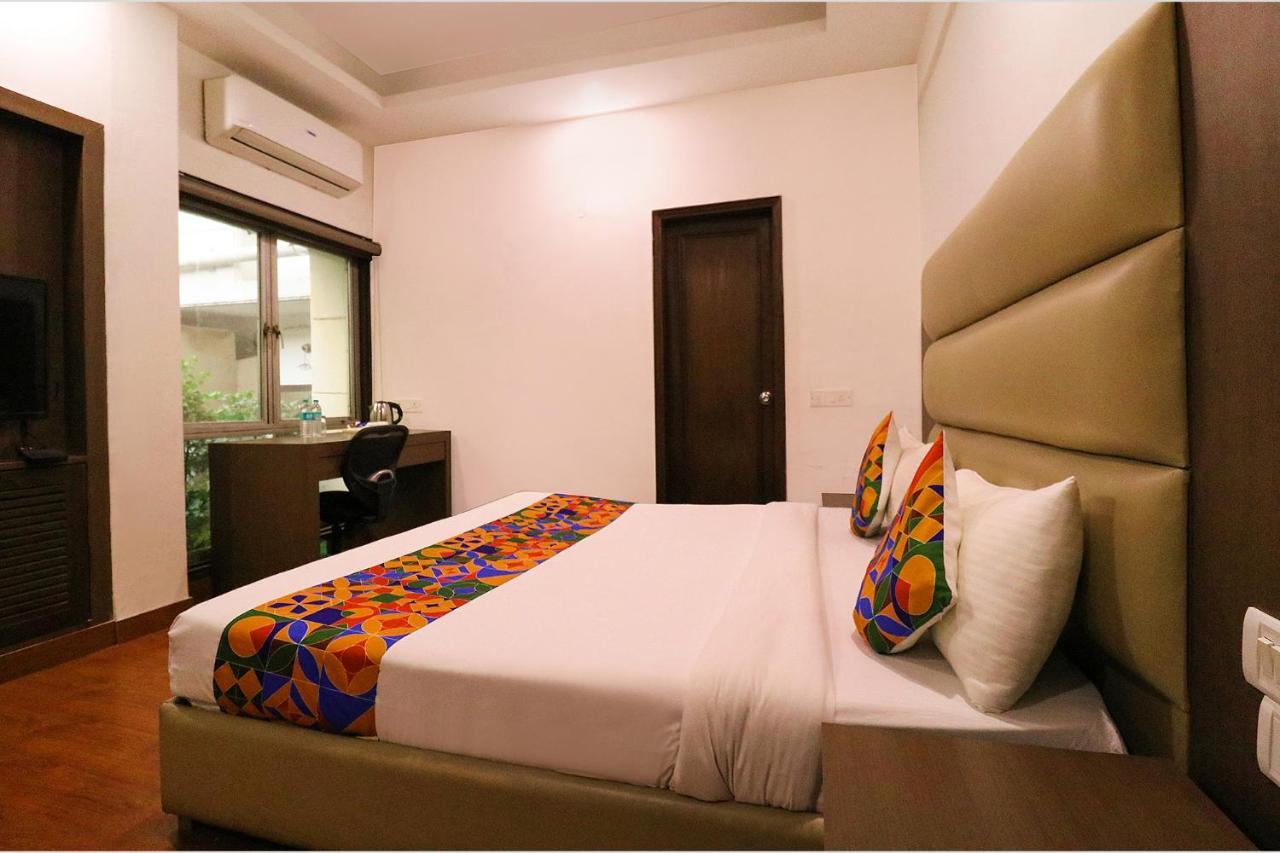 Hotel Bel Morris New Delhi Exterior foto