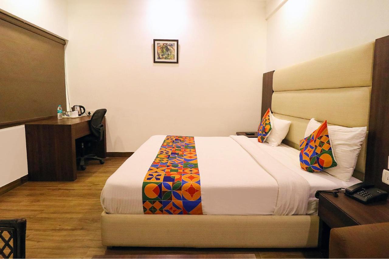 Hotel Bel Morris New Delhi Exterior foto
